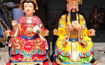 景區(qū)寺廟玻璃鋼彩繪大型佛像王母娘娘和玉皇大帝雕塑