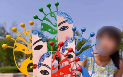 公園景區(qū)創(chuàng)意抽象玻璃鋼彩繪個(gè)性裝飾品擺件臉譜雕塑