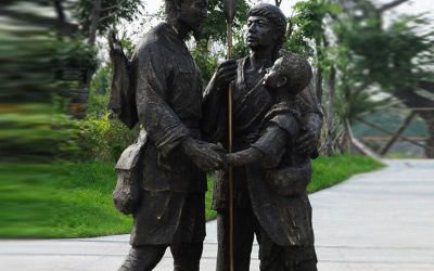 廣場玻璃鋼仿銅創意農民和八路軍的雕塑