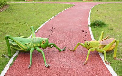 公園仿真玻璃鋼蝗蟲雕塑