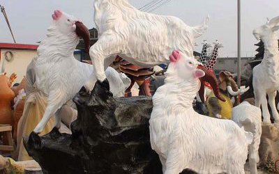 景區玻璃鋼浮雕山羊三羊開泰雕塑