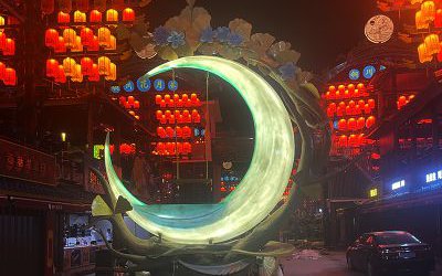 玻璃鋼法院月亮景觀(guān)雕塑